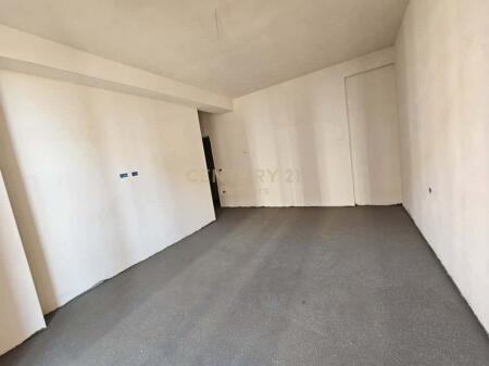 In vendita 2+2+2 balconi Tirana RiverSide Residence, Javer Malo Street, Tirana!
