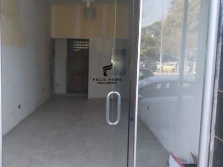 NEGOZIO IN AFFITTO 30 M2 STADIO DINAMO 1.500 EURO