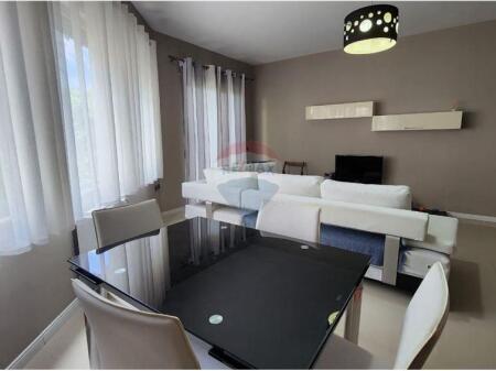 APARTAMENT 2+1 PER SHITJE, KOPSHTI BOTANIK!