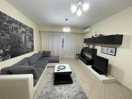 Modern 1+1 apartment for rent on Bulevardi i Ri