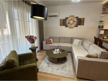In vendita, Appartamento 2+1, Yberisht Tirana