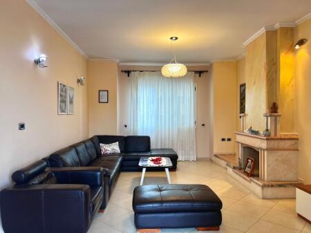 Penthouse 4+1+2wc & 2 Balconies for Rent - Orthodox Church, Vlore