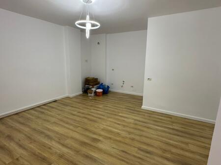  Shitet Apartament 2+1 – Astir, tek Posta    76.37 m²  Kati i 3-të  2 dhoma gjumi  1 sallon + kuzhinë  120,000 €