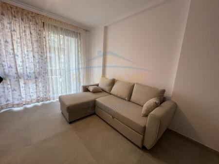 Affitto, Appartamento 1+1, Lago Secco, Tirana.