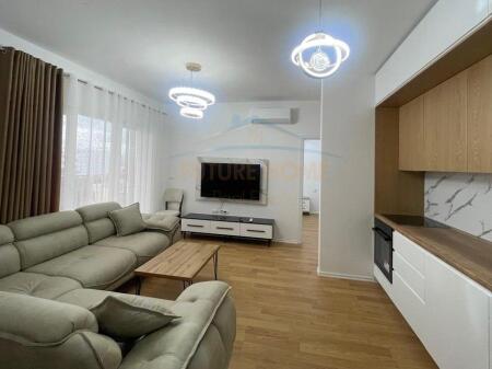 Affitto, Appartamento 1+1, Zogu i Zi, Tirana 700 €