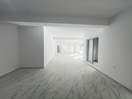 Negozio in affitto presso la residenza Kaimi
