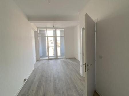 UFFICIO IN AFFITTO 70 M2 COMUNE DI PARIGI 700 EURO