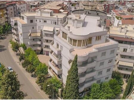 FRESK – SHITJE | Njësi Shërbimi 303 m², Kati Përdhe