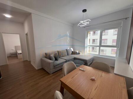 Rent, Apartment 1+1, Kadiu Complex, Tirana.