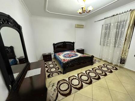 Jepet me Qira Apartament 2+1 tek 5 Maji! 500 € /Muaj