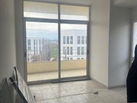 Apartment 2+1 per banim ose biznes ne 5 Maj