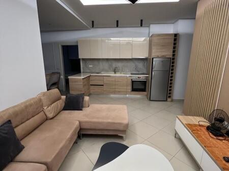 Qsut, appartamento 2+1 in affitto vicino all'americano 600€