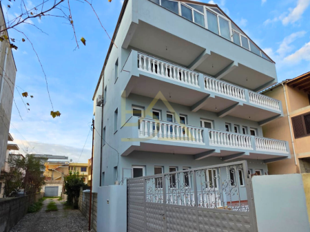 Affittasi – Villa su 3 Piani, Iliria, Durazzo