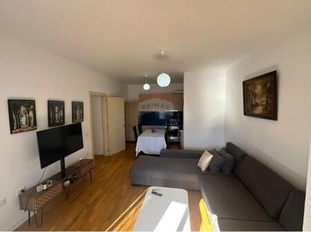 Appartamento moderno 2+1+2 con parcheggio e 2 balconi