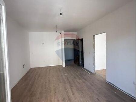 Appartamento - In Vendita - Via Dritan Hoxha, Tirana (530491003-402)