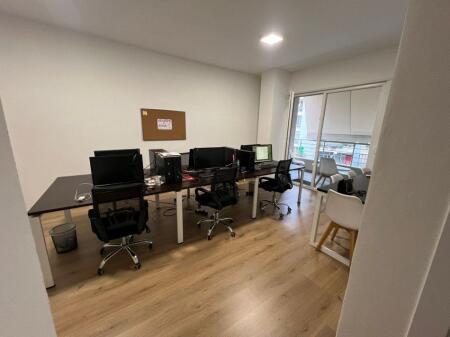  Locale per ufficio in affitto – Comune di Parigi!!!