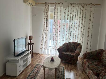 Appartamento in affitto 1+1 Misto Mame (complesso Golden Park)