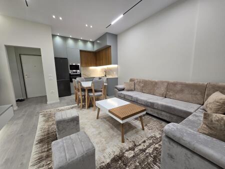Appartamento 2+1 a Vilat Gjermane 650 euro
