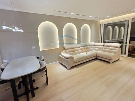 For sale, Apartment 2+1+2, near the Former Exhibition, Tirana