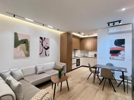 In Affitto: 1+1Zogu i Zi (Vicino Ring Center) - 70.000 Lek - S.70m² - Pllt.V 2025 || Non Abitato con Contanti & Arredato da Architetto