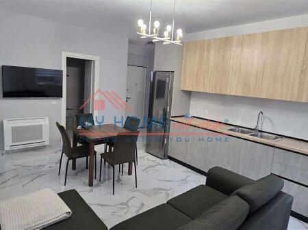 Appartamento 2+1 in affitto Lago Secco a Tirana