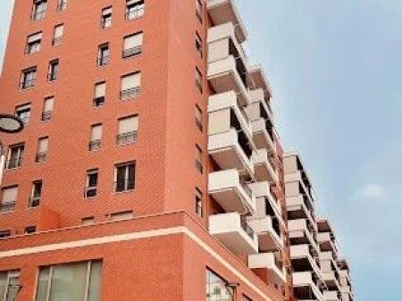 Ufficio in Affitto 571 m² – Complesso Deliorgji