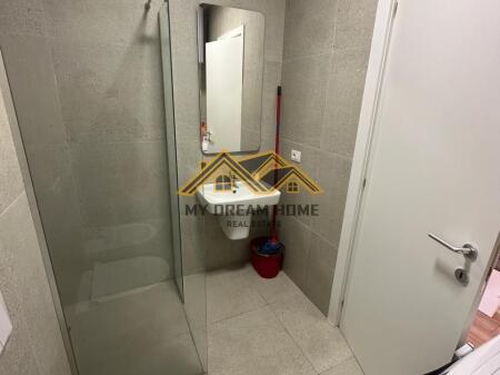 SHITET APARTAMENT 1+1 VIJE E DYTE NGA VILAT NE GJIRIN E LALEZIT, NE KOMPLEKSIN SAN PIETRO!
