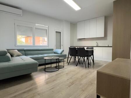  Appartamento 2+1 in affitto in Via Kavaja