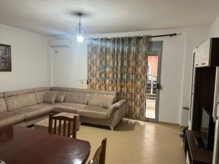 Affitto, Appartamento 1+1, Lago Secco, Tirana.