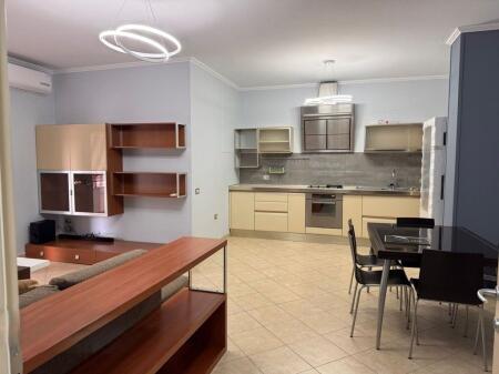 Appartamento 2+1 In Affitto in Via Mine Peza 620 € /Mese