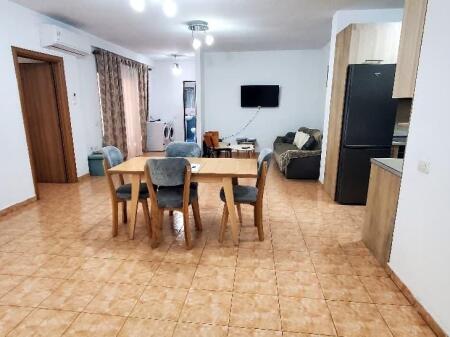 appartamento in affitto 3+1+2+balcone Fresk
