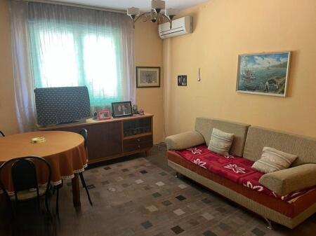 SHITET APARTAMENT 3+1 PRANE ISH PROFARMES 133,000 €
