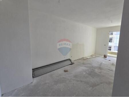 Appartamento 2+1+2 in vendita Univers City