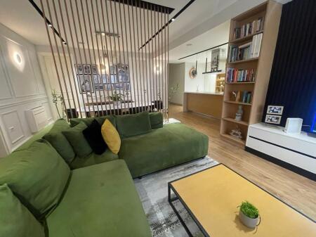 SHITET APARTAMENT LUKSOZ 3+1 TEK KOMUNA E PARISIT