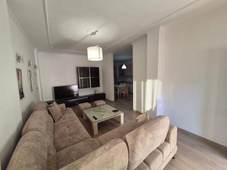 1+1 spacious, spacious, Zogu Boulevard first, 650 euro