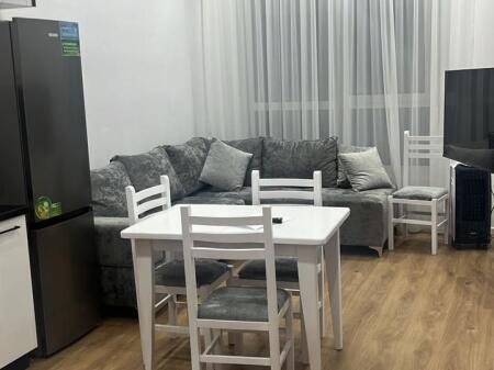 Apartment 1+1 for rent in Mangalem 21 at Ali Demi!
