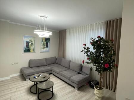  Appartamento 1+1 in Affitto – Via dei Kosovari, vicino all'Hotel Dinastia