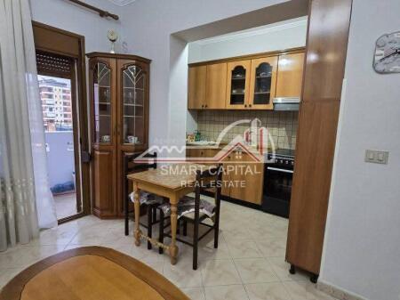 JEPET APARTAMENT ME QIRA NE VLORE!