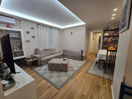 VENDESI APPARTAMENTO 2+1 VICINO ALLA "SCUOLA ROSSA"!!! 235.000 €