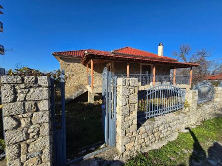 Shtëpi Guri me Shije Tradicionale në Boboshticë, Korçë ​Çmimi: €159,000 cmimi negociohet