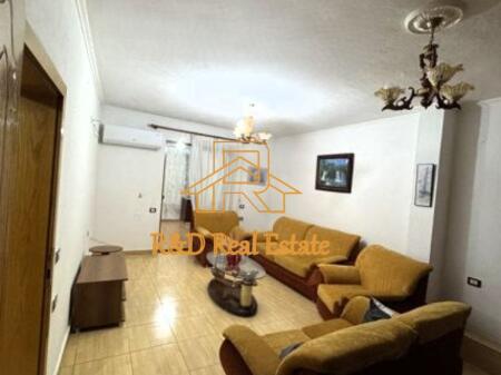  In affitto – Appartamento 2+1 + Balcone(Venue)
