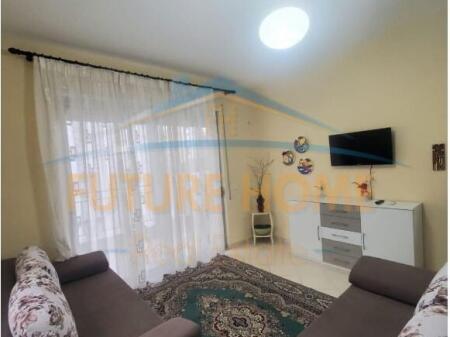 Qera, Apartament 1+1, Fresku, Tiranë