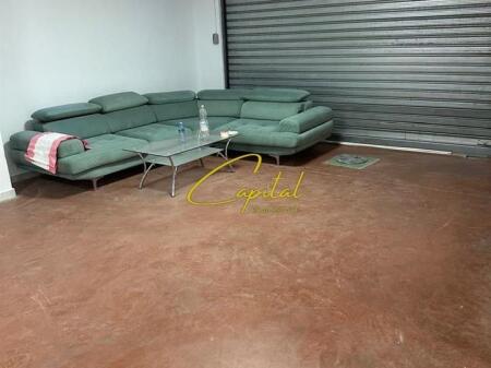 LOCALE COMMERCIALE IN AFFITTO 450 M2 VIA JORDAN MISJA 2.800 EURO