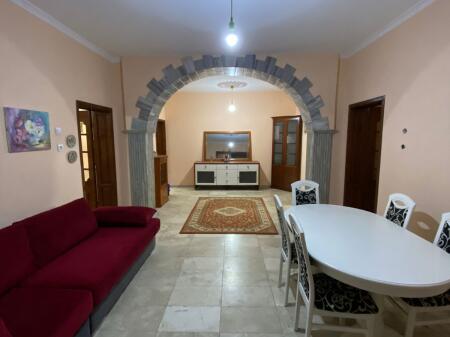 1st floor of a villa for rent near 3shit