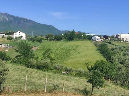 Terreno in Vendita a Farkë, Tirana - 130EUR m2