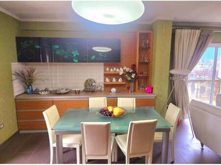 SHITET, APARTAMENT 2+1+2 ME GARAZH NE HYRJE TE DON BOSKO 290,000 € Sip. Totale  174m2