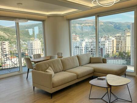 Shitet Apartament 2+1Skel, Vlore