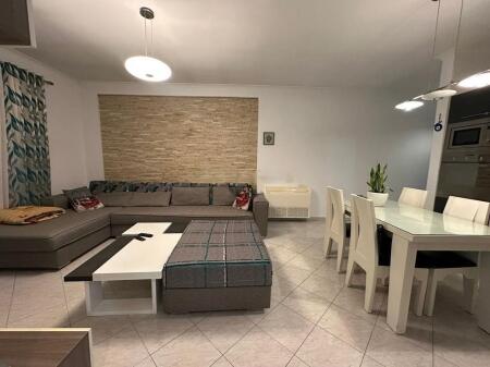 Apartment 2+1+2 for sale in Fresk!