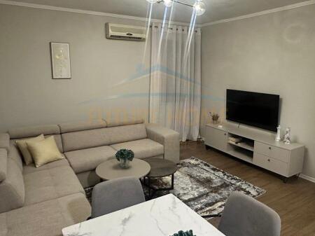 Affitto, Appartamento 1+1, Centro, Tirana