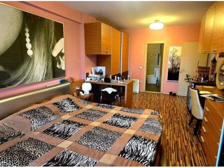 FOR SALE, 2+1+2 APARTMENT WITH GARAGE AT THE ENTRANCE OF DON BOSCO 290,000 €